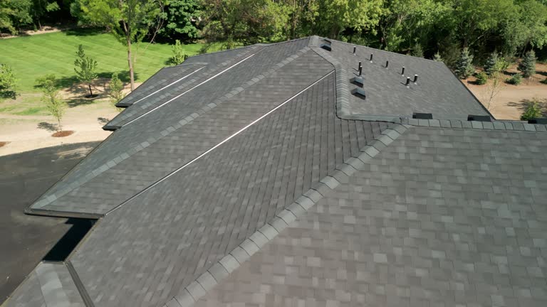 Fast & Reliable Emergency Roof Repairs in Shasta Lake, CA